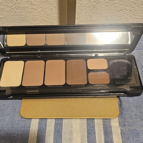 Profusion Contour Makeup Set - Picture 2 of 2